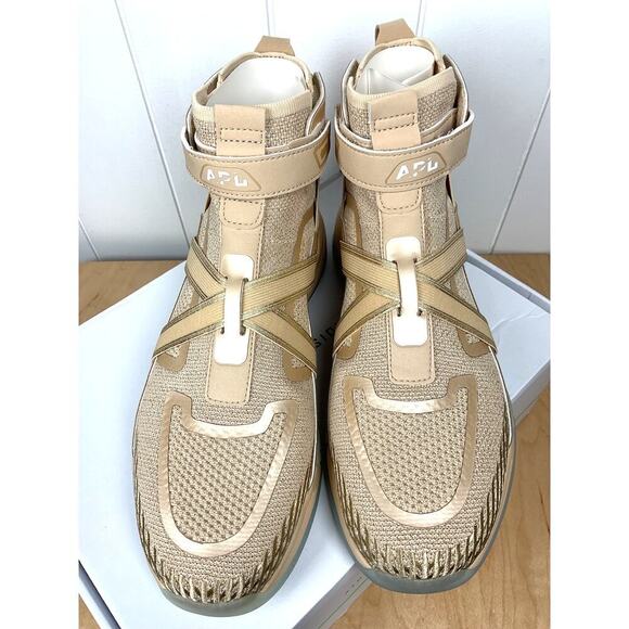 NIB APL Athletic Propulsion Labs Unisex Super Future Hi Tops in Champagne Size 9